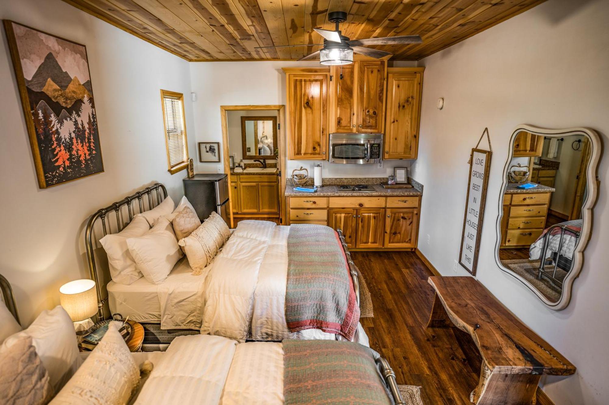 Coppermoon Cabin ブロークン・ボウ エクステリア 写真